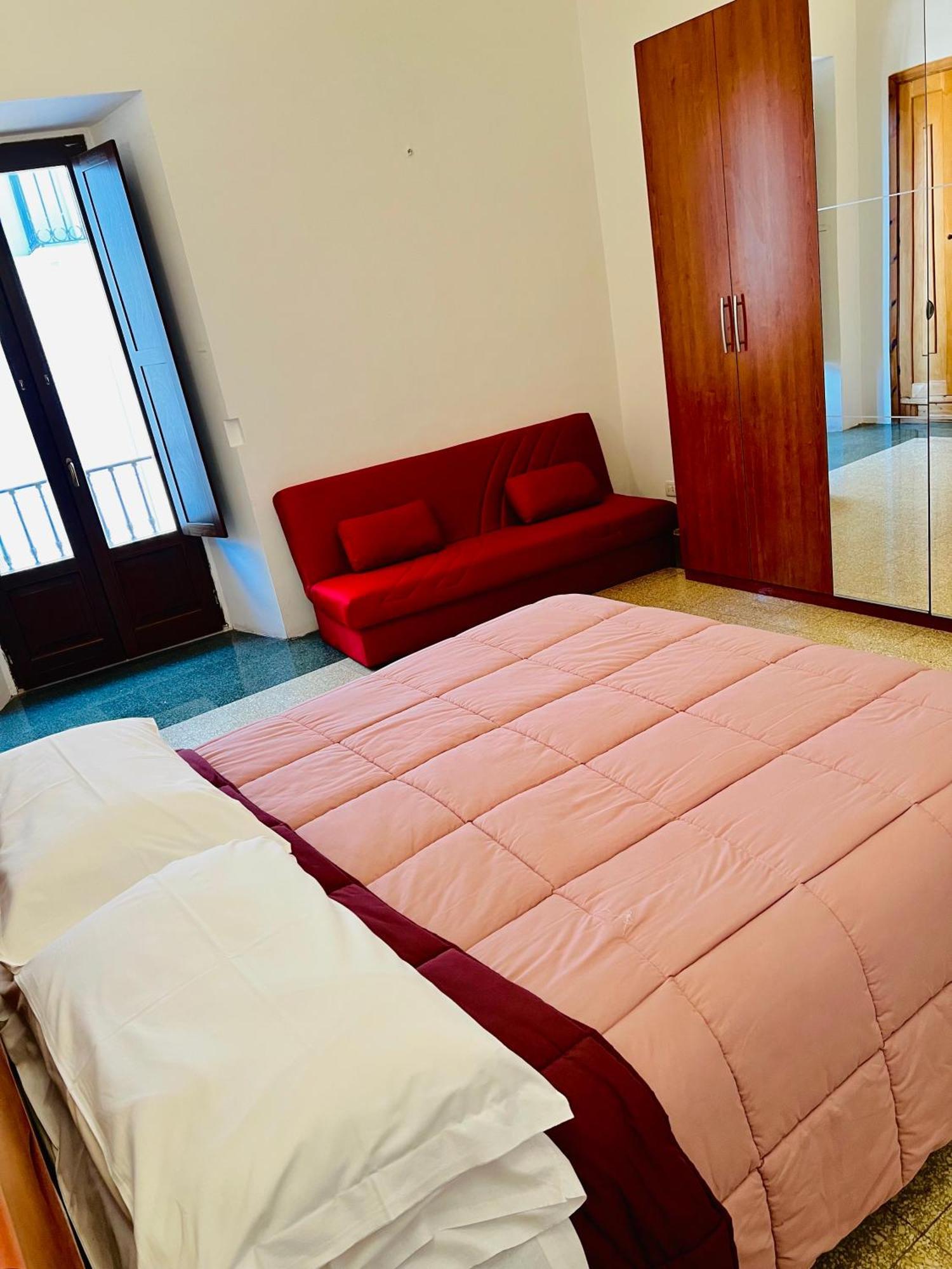 סולמונה Regina D'Aragona Casa Vacanze מראה חיצוני תמונה